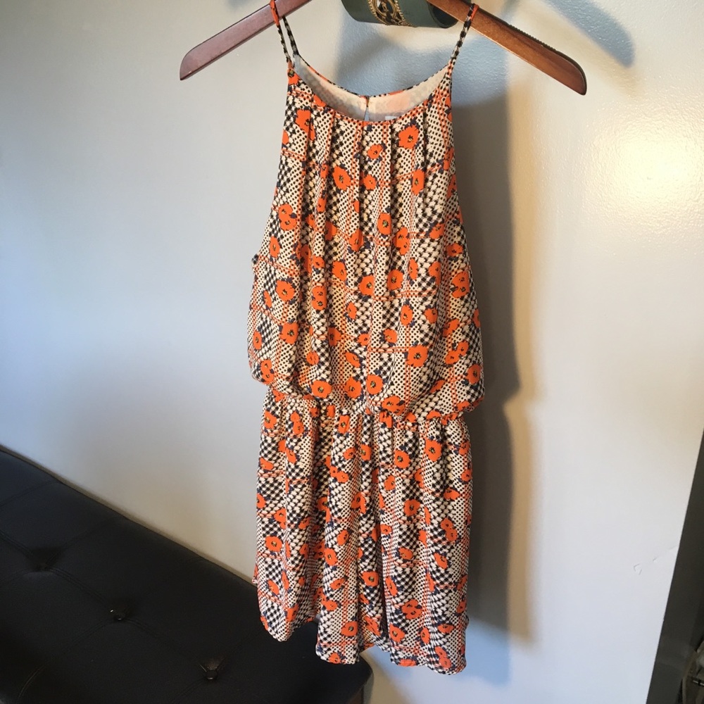 NWT Lush Romper Size Medium Orange Floral